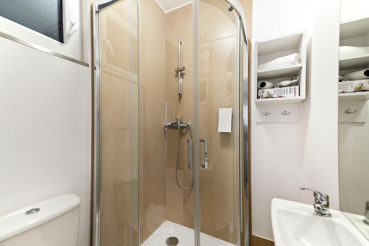 Mediteran Travel Mobile Homes Solaris Brodarica  Exterior foto