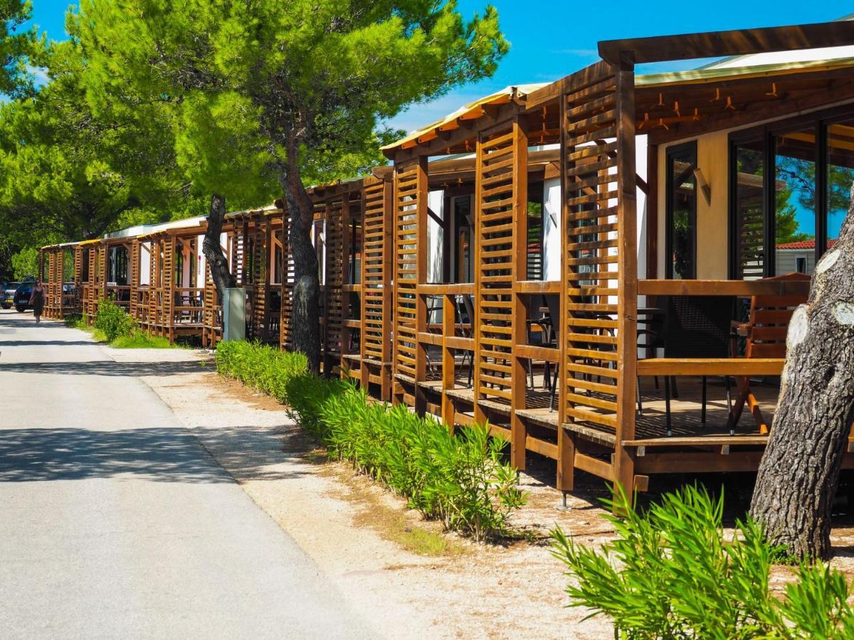 Mediteran Travel Mobile Homes Solaris Brodarica  Exterior foto